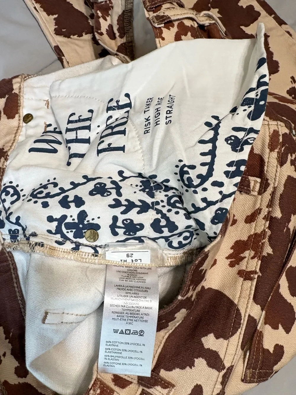 Free People We The Free Cow Print Straight Leg Jeans Size 29 NWOT